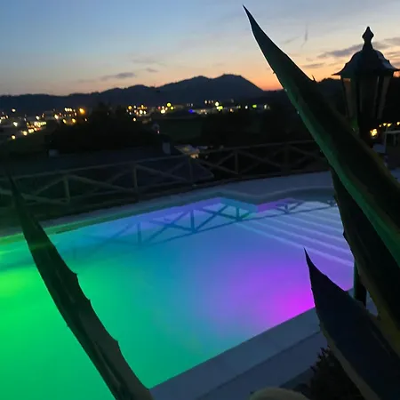 Villa Poggio Ulivo Pool-Apartments Apartment